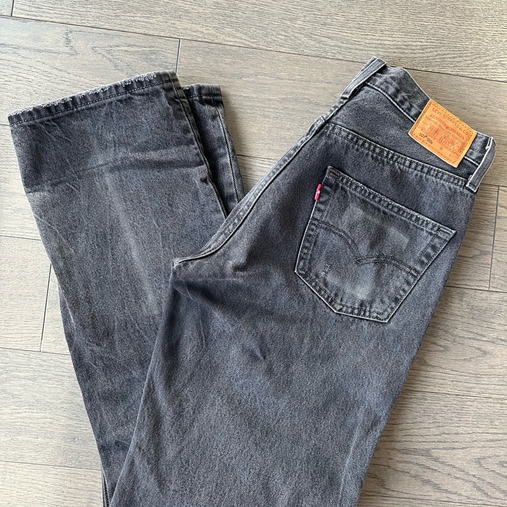 Levi's women’s 501 90s in distressed black denim size 26